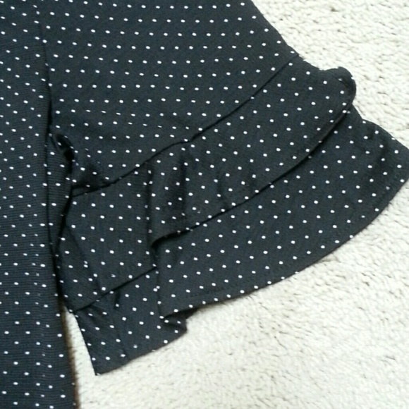 New York & Co.Top, EUC - Picture 2 of 5